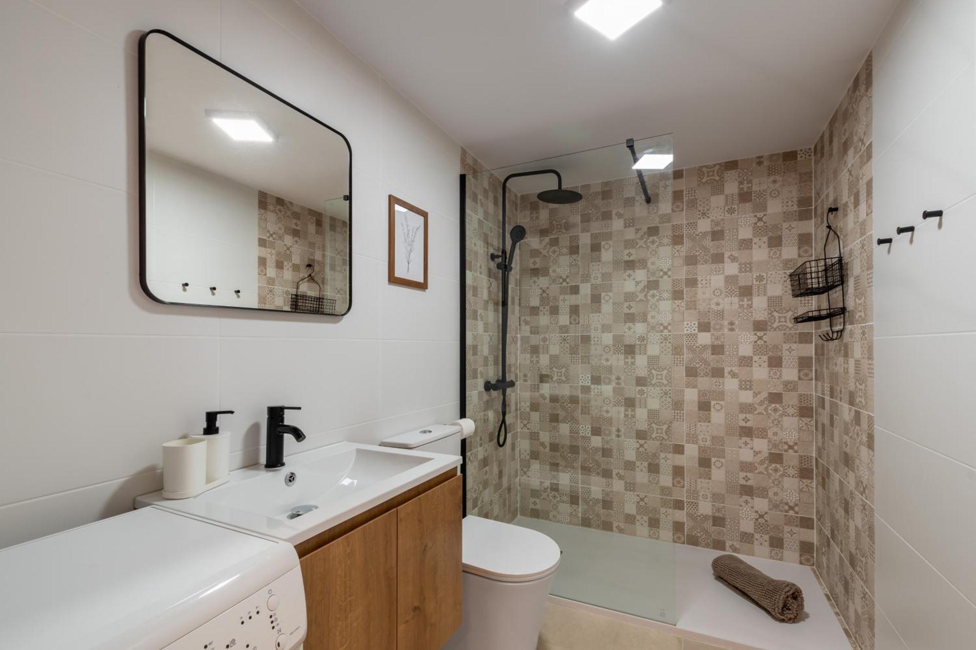 Renovated Apartment On Beachside With Pool Nerja Εξωτερικό φωτογραφία